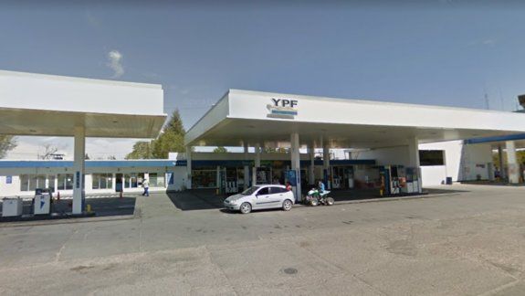 Robaron $60 mil de una estación de servicio y los atrapó la Policía