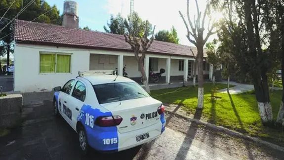 El ladrón fue apresado por un policía de franco y entregado a sus pares de la Comisaría Cuarta.