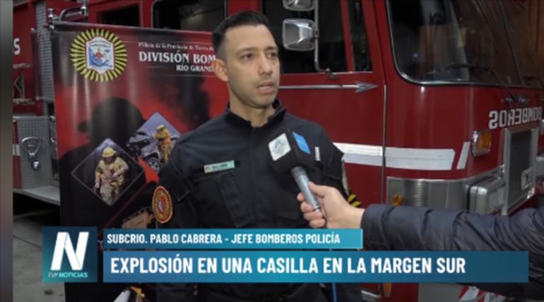 El subcomisario Pablo Cabrera, jefe de bomberos en Río Grande, Tierra del Fuego. El subcomisario Pablo Cabrera, jefe de bomberos en Río Grande, Tierra del Fuego.