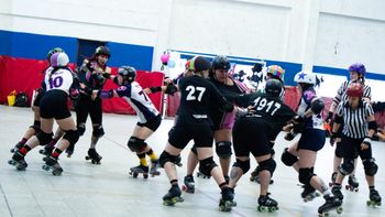 triple amenaza busca nuevas jugadoras y llevara el roller derby neuquino al nacional triple amenaza busca nuevas jugadoras y llevara el roller derby neuquino al nacional