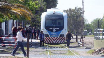 los intendentes tomaron la posta del tren a plottier los intendentes tomaron la posta del tren a plottier