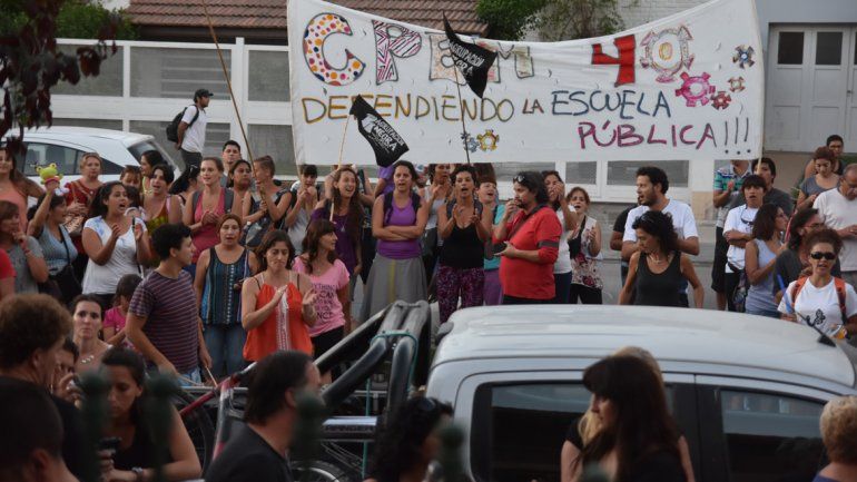 Los docentes nucleados en ATEN ejercieron una fuerte presión durante las negociaciones de marzo y abril.