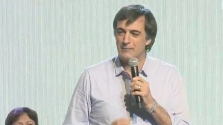 Empate técnico: Bullrich aventaja a Cristina por casi 7 mil votos