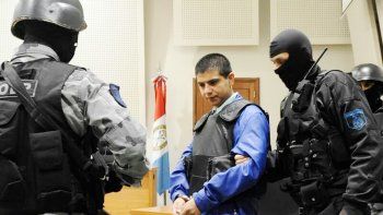 Chamorro en una de las audiencias en el juzgado federal de Rosario. Luego fue trasladado a Ezeiza y de allí a Neuquén. Chamorro en una de las audiencias en el juzgado federal de Rosario. Luego fue trasladado a Ezeiza y de allí a Neuquén.
