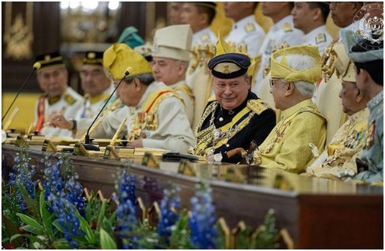 Sultán Ibrahim Iskandar de Johor, nuevo rey de Malasia. Sultán Ibrahim Iskandar de Johor, nuevo rey de Malasia.