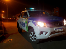 Una confusa secuencia de madrugada tuvo lugar en Bariloche que terminó con un hombre fallecido en la vía pública. Una confusa secuencia de madrugada tuvo lugar en Bariloche que terminó con un hombre fallecido en la vía pública.