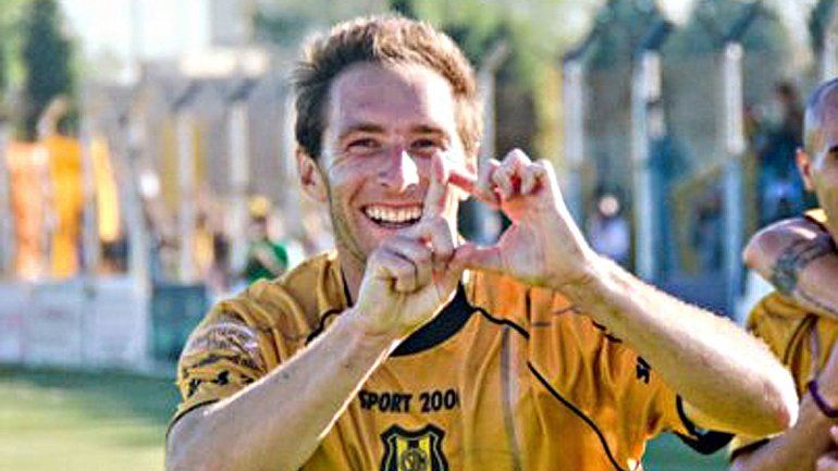 El volante proveniente de Madryn será jugador del club albirrojo.