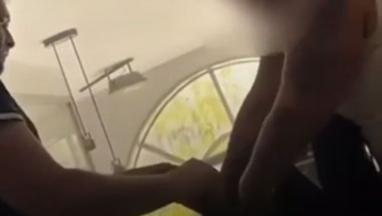 Un video anónimo mostró el presunto pago de una coima a una fiscal de Chubut.