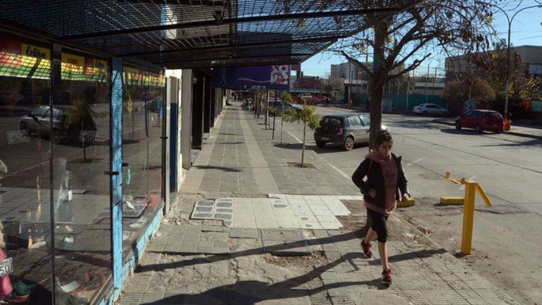 Los comerciantes de calle Sarmiento están que trinan