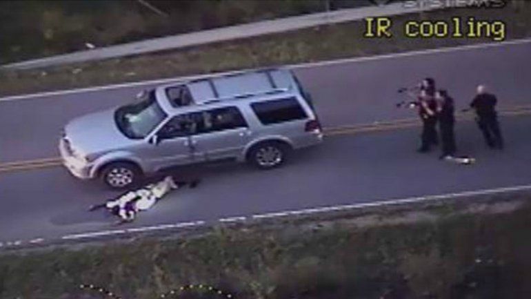 Crutcher tenía 40 años y estaba sin armas: no se sabe por qué lo mataron.