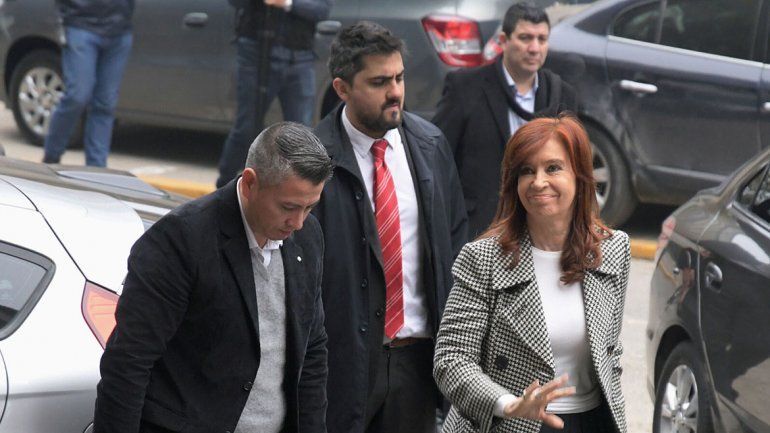 Finalmente, Cristina presenció la segunda audiencia del juicio por la obra pública