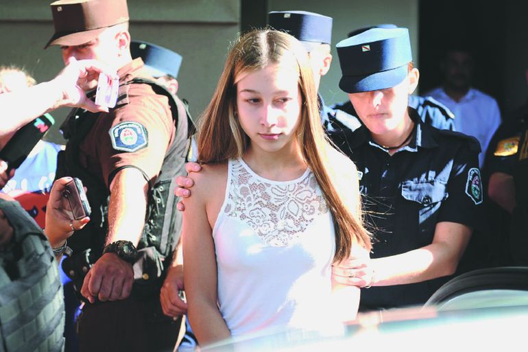 Nahir Galarza había denunciado que su padre, Marcelo, había sido el asesino de Fernando Pastorizzo en 2017. Nahir Galarza había denunciado que su padre, Marcelo, había sido el asesino de Fernando Pastorizzo en 2017.