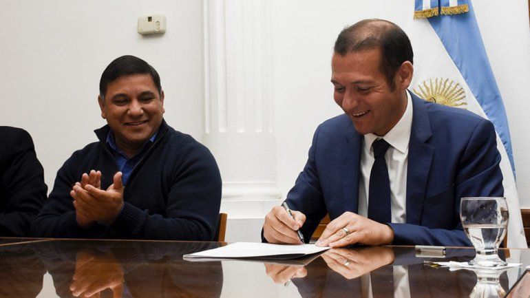 Repavimentarán la Ruta 7 desde Añelo hasta el límite con Río Negro