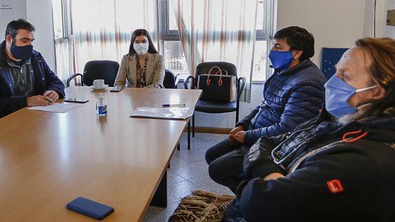 Aguinaldos: gremios piden una mejor propuesta de Provincia