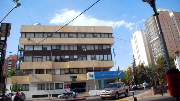 Pechi les descontará el día a los municipales que se sumen al paro