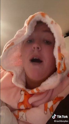 TikTok: una mujer se hizo viral por asegurar que murió tres veces