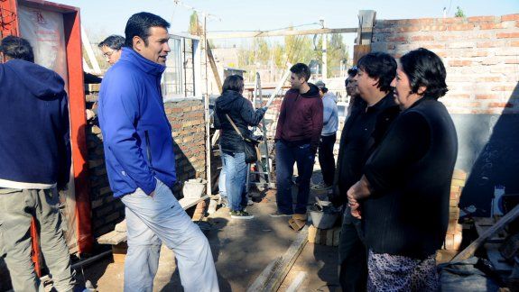 El Subsecretario de Asuntos Públicos, Osvaldo Llancafilo y el concejal de la ciudad de Neuquén, Pablo Bascuñán, participaron de la iniciativa.