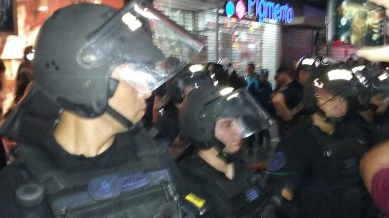 Incidentes en el centro porteño tras una manifestación contra la OMC