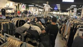 Las ventas de las pymes bajaron 11 meses consecutivos. | LM Neuquen Las ventas de las pymes bajaron 11 meses consecutivos.