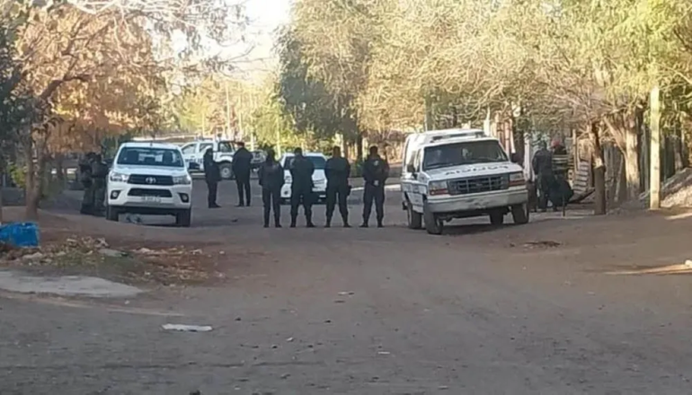 Más de 20 allanamientos se realizaban en Roca por el homicidio de Julián Dobra. 