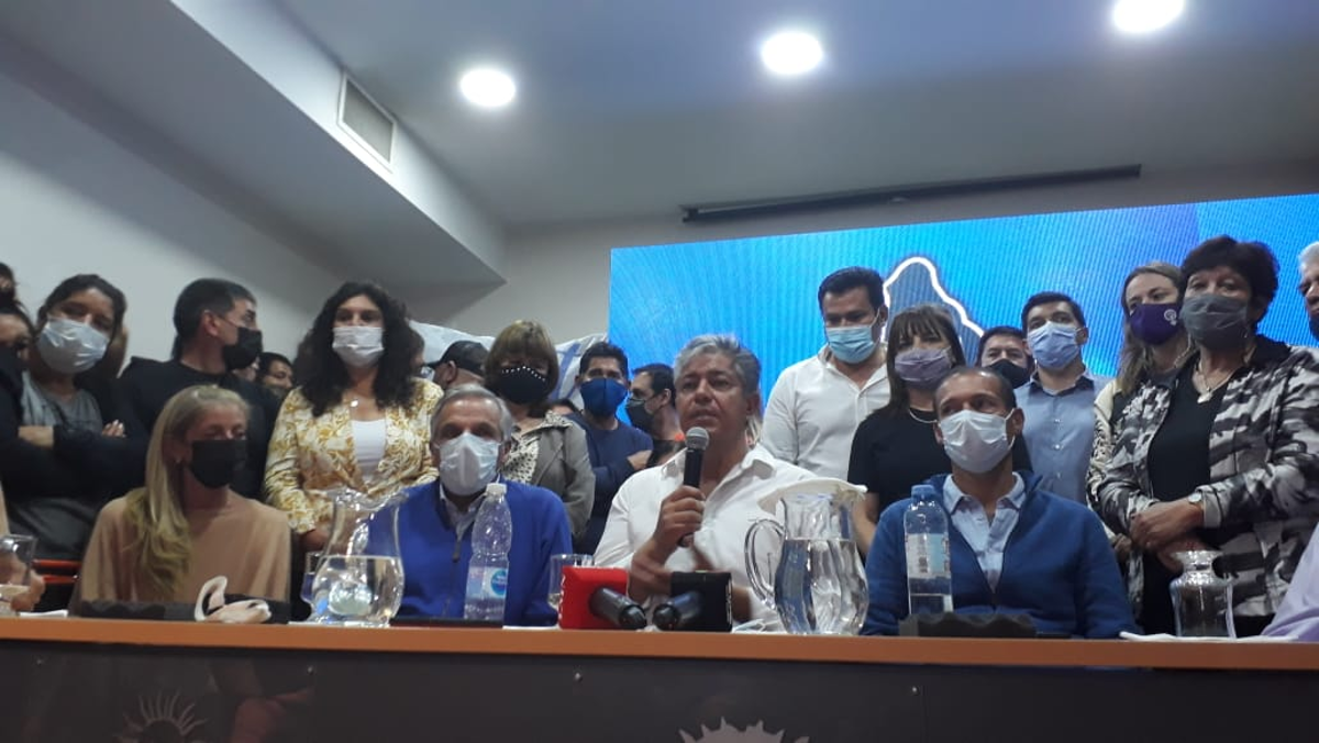 figueroa pidio por la ley petrolera pero con cambios que respeten neuquen