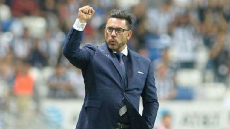 Mohamed, a un paso de volver a su querido Huracán