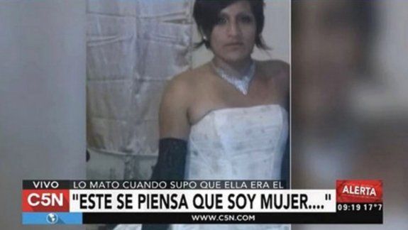 La asesinó cuando se enteró de que ella era en realidad él