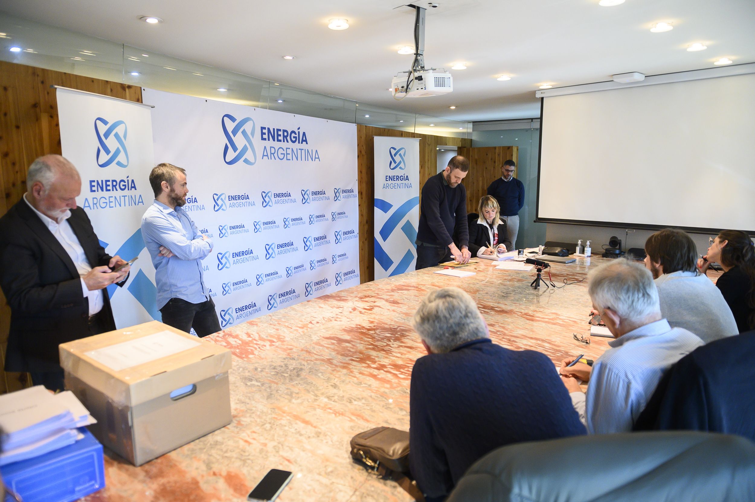 siete empresas ofertaron por las valvulas del gasoducto nestor kirchner