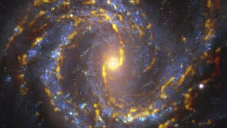 Una molécula en el centro de la galaxia Una molécula en el centro de la galaxia