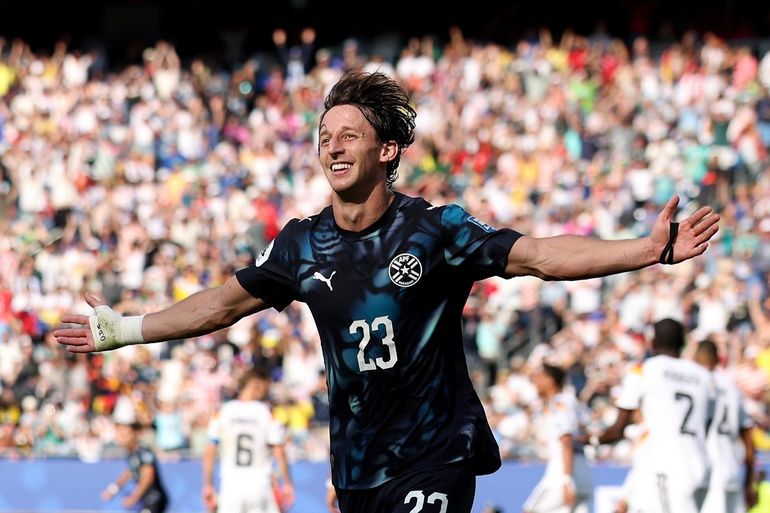 Galarza Fonda, el jugador borrado en River que la está rompiendo en el Mundial 2026