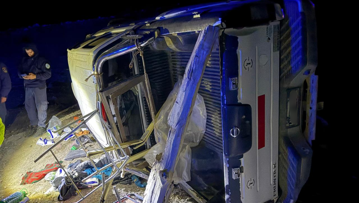 Impactante vuelco en una ruta del norte neuquino: un joven fue hospitalizado