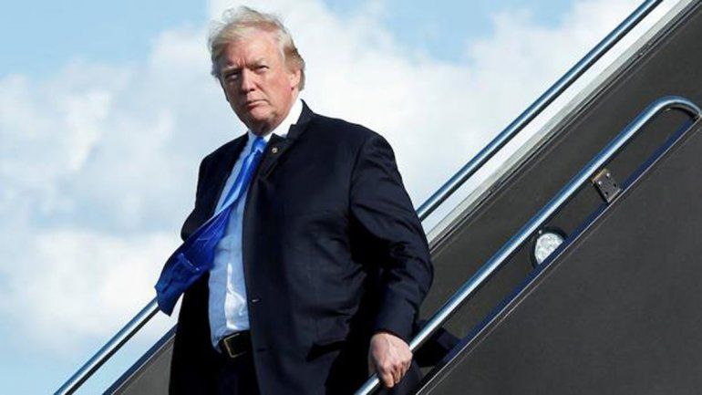 La denuncia es porque aceptó millones de gobiernos extranjeros.