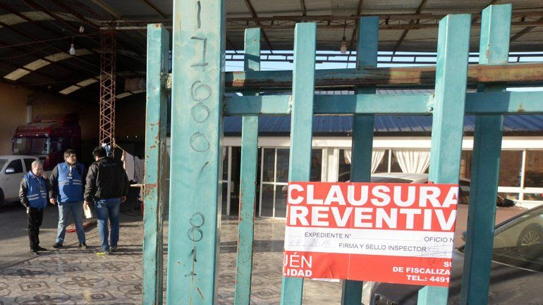 Cinco familias gitanas en la mira por estafas con autos