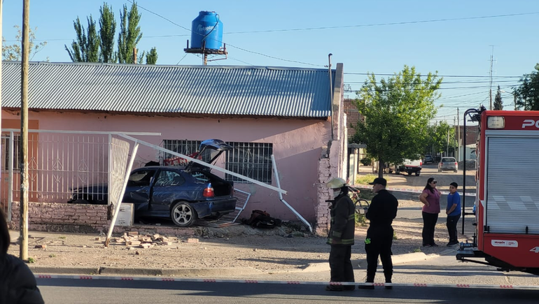 La despedida de un policía que pagó caro disparar contra un violento