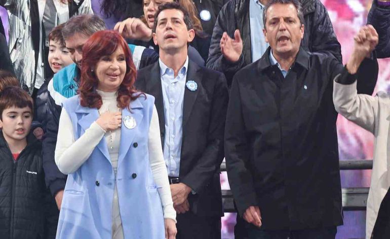 El 25 de Mayo de Massa: entre el ministro de Alberto y el precandidato de Cristina