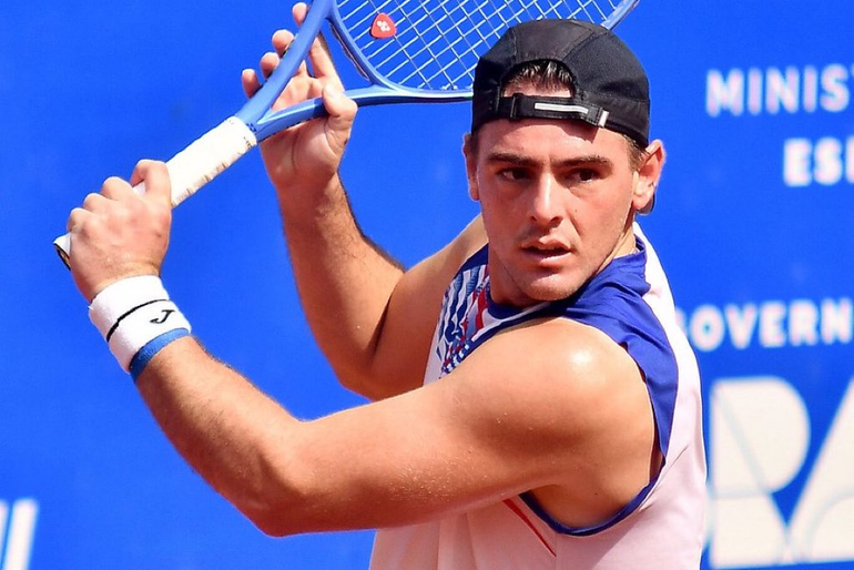 Quién es el tenista argentino suspendido por arreglo de partidos