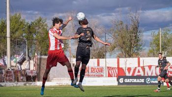La racha de Deportivo Rincón se cortó en Mendoza contra el líder de la Reválida