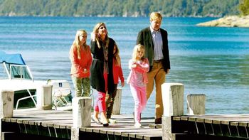 Máxima Zorreigueta y toda la familia real de Holanda en el sur del país.