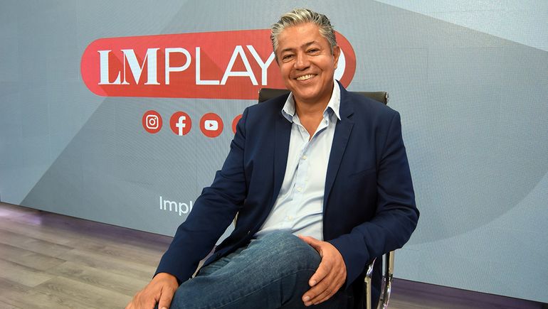 Qué tiene en su teléfono Rolando Figueroa, el gobernador electo de Neuquén