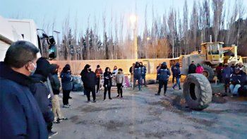 centenario: el soemc va a un paro con el corralon tomado