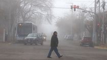 La niebla se hizo presente en la mañana de este sábado en Neuquén. La niebla se hizo presente en la mañana de este sábado en Neuquén.