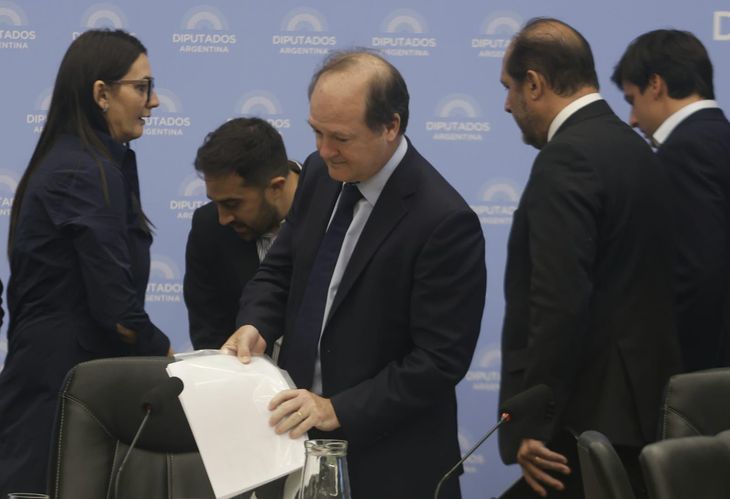 González destacó el récord de producción en Vaca Muerta. González destacó el récord de producción en Vaca Muerta.