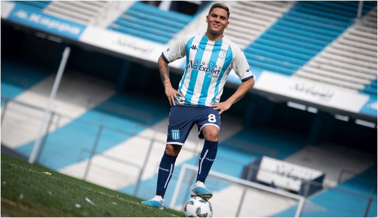 El Enojo De Los Hinchas De Racing Por La Presentación De Juanfer Quintero