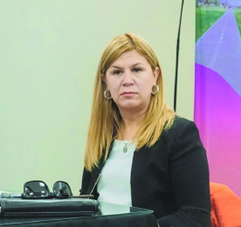 Gloria Ruiz, intendente de Plottier.