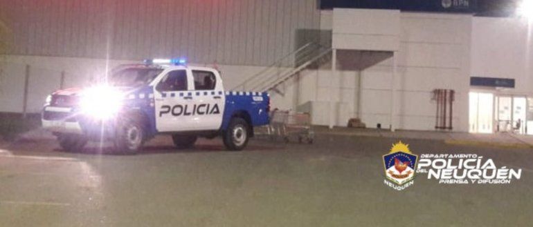 Atraparon a mechera con $9000 entre quesos y shampoos