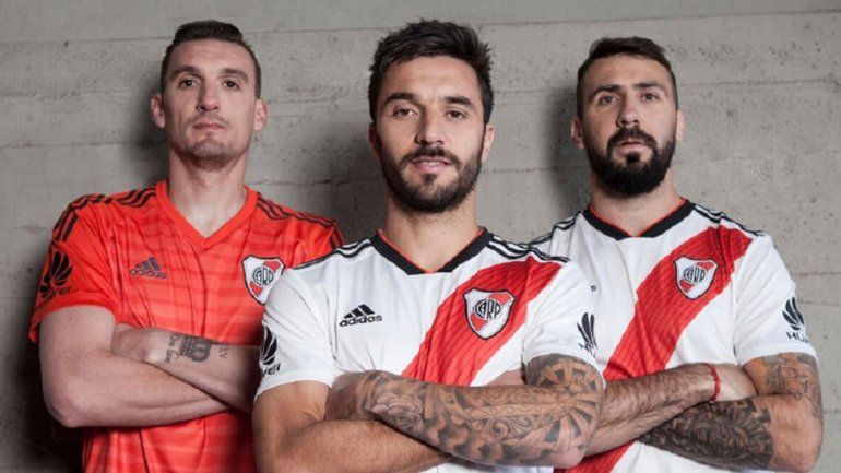 La&nbsp; camiseta que River estrenará en los próximos partidos.