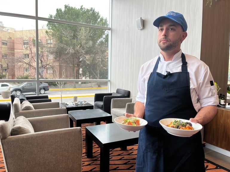 Bautista Alarcón, chef ejecutivo de Vive Restaurante en el Hotel Hilton. Bautista Alarcón, chef ejecutivo de Vive Restaurante en el Hotel Hilton.