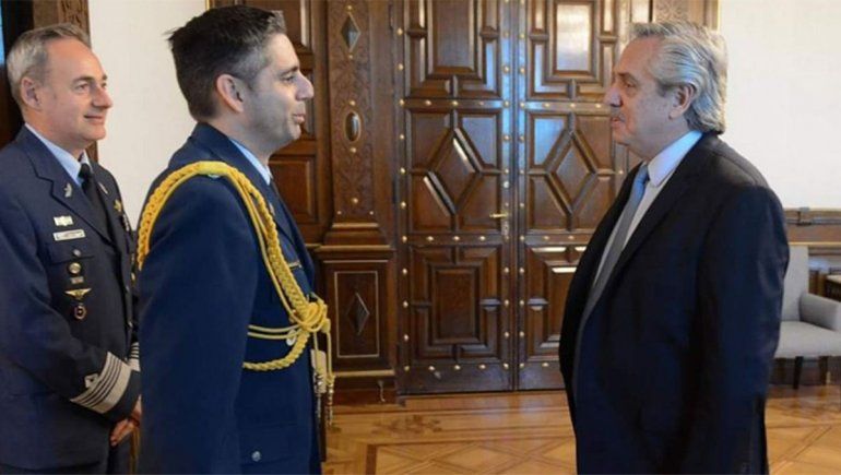 Detuvieron al edecán presidencial al intentar abordar un vuelo con un arma oculta