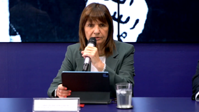 Un periodista, si recibe un audio, primero habla con la fuente. Pero si dice: ‘Lo voy a pasar 60 días seguidos’, está siendo parte de un intento de desestabilización, dijo Praticia Bullrich.