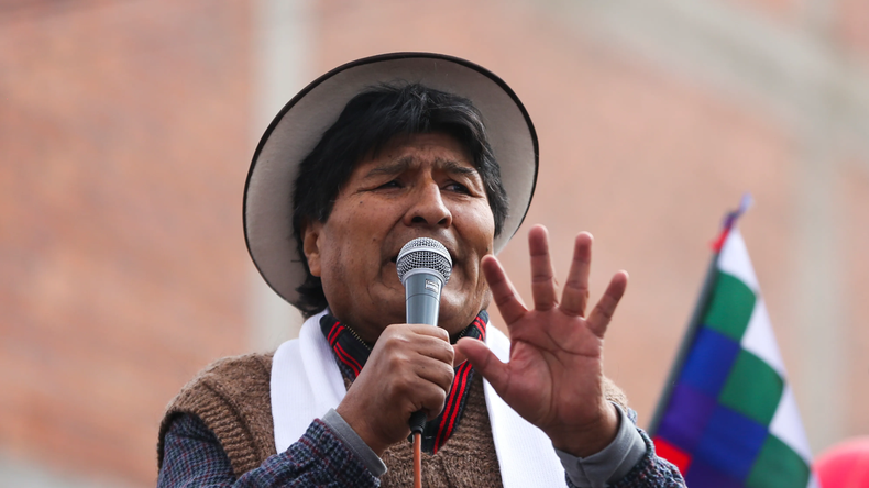 Máxima tensión en Bolivia: Evo Morales denuncia que tirotearon su auto y apunta al presidente Luis Arce